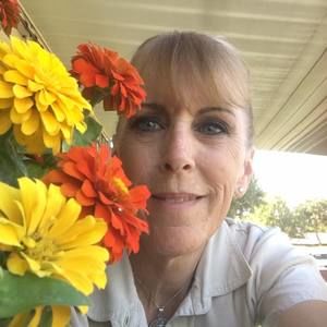 Meet your Posher, Katherine